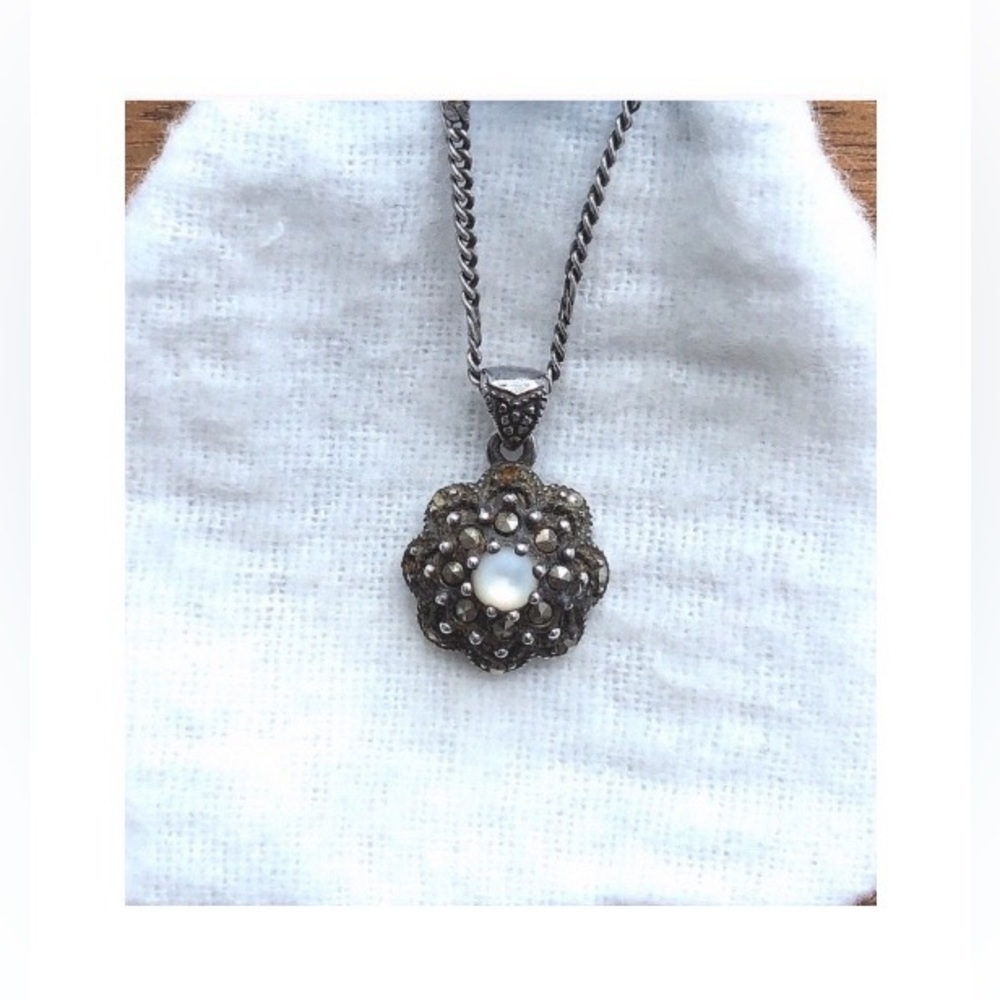 925 Silver and moonstone pendant necklace - HP